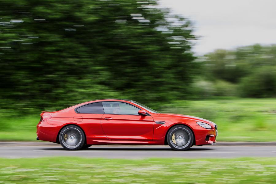  BMW M6 Coupe 2015 года  (UK) (фото 3 из 7)